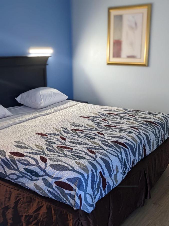 Budget Inn Александрия Екстериор снимка