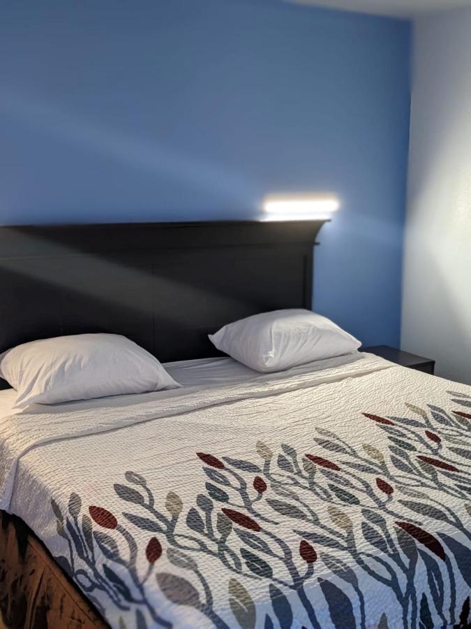 Budget Inn Александрия Екстериор снимка